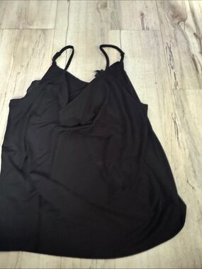 torrid Black V-Neck Spaghetti Strap Tank
